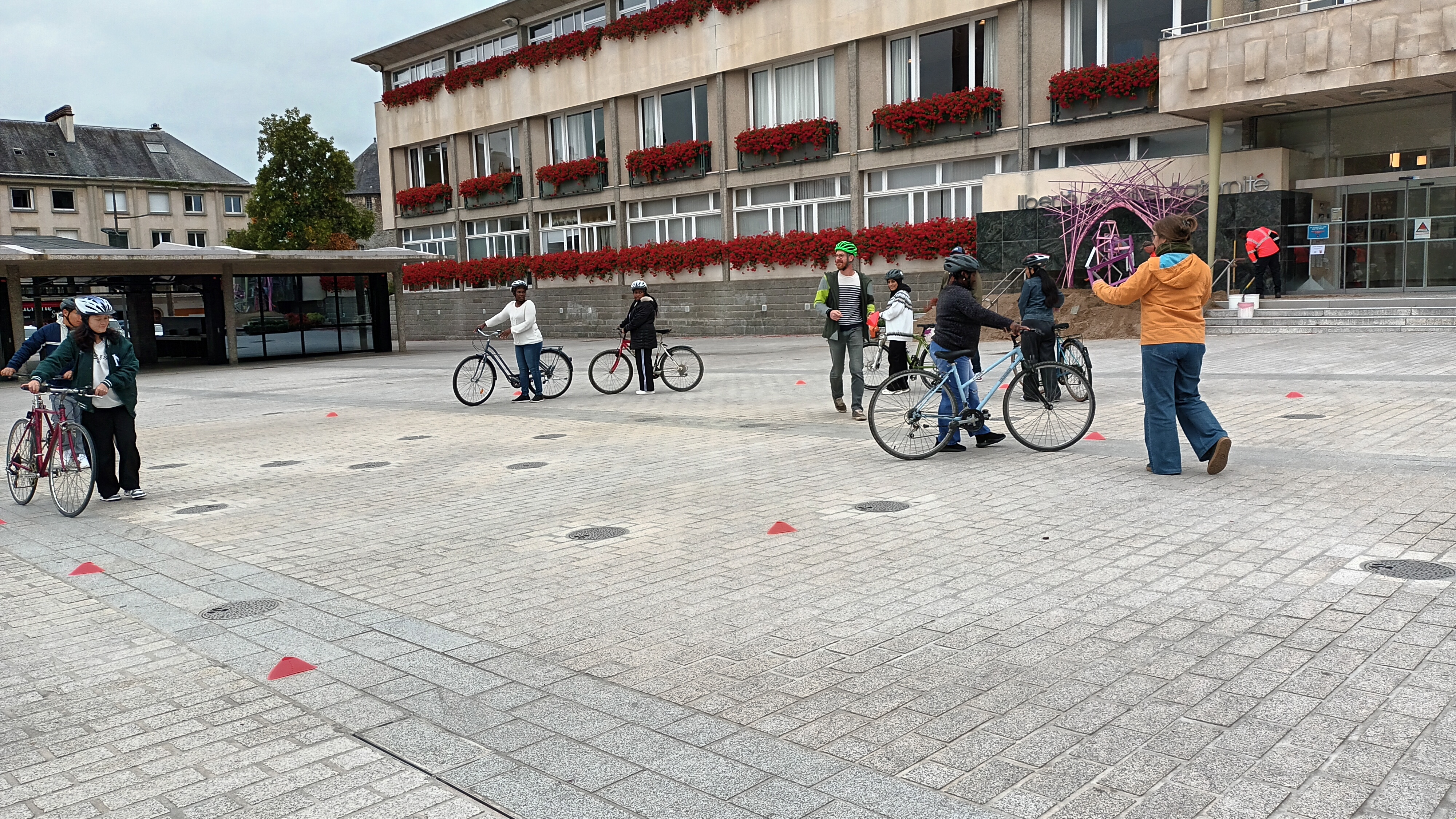 Initiation au vélo, à Saint-Lô Image